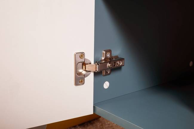 Комод-тумба Либера 16.230.01 цвет пасифай/белый, фасады с рисунком Тропический лес Комод-тумба Либера 16.230.01 цвет пасифай/белый, фасады с рисунком Тропический лес