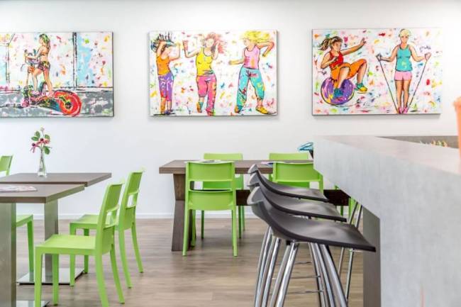 Стул пластиковый Sai зеленый 480х510х820 мм Стул пластиковый Sai зеленый 480х510х820 мм