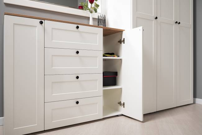 Стенка в прихожую Остин № 58 цвет белый шагрень/дуб крафт золотой Стенка в прихожую Остин № 58 цвет белый шагрень/дуб крафт золотой